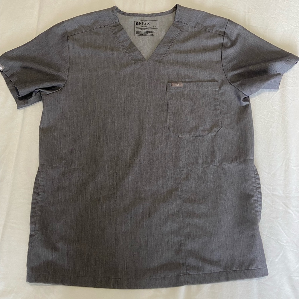 Mens Figs three pocket scrub top